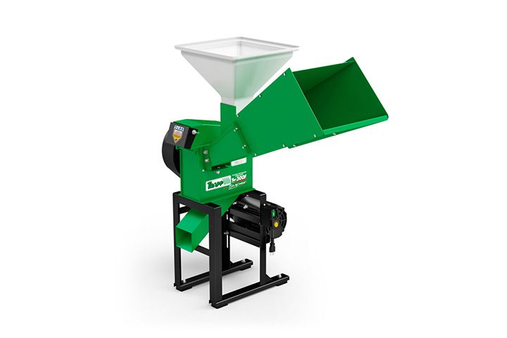 Triturador forrageiro TRAPP TRF-300F verde com funil branco