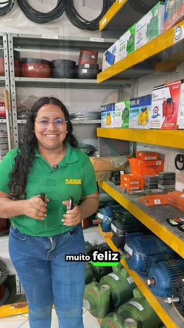 Capa do vídeo: peças e acessórios que você encontra na AGRODEL